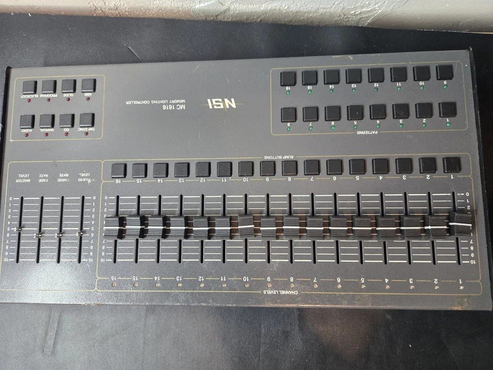 NSI MC 1616 16-Channel Memory Lighting Controller Console NO ACCESSORIES - Image 2 of 4