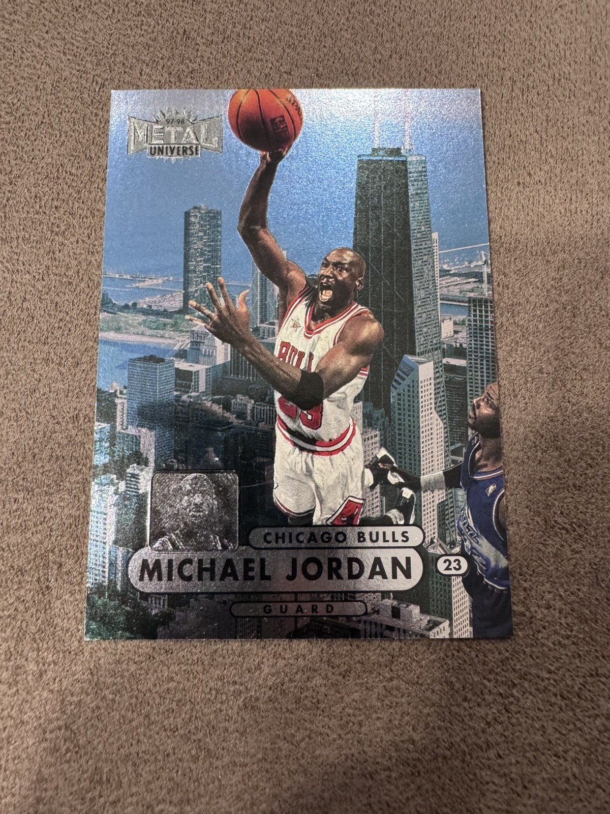 SkyBox 1997-98 Metal Universe Michael Jordan #23 Chicago Bulls NBA Card