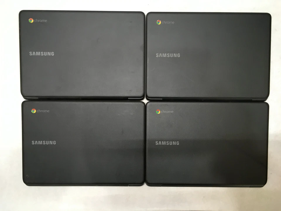 Lot of 4 Samsung XE500C13 Celeron 2GB Ram 16 GB SSD Chrome OS Broken Screens- FT - Image 3 of 4