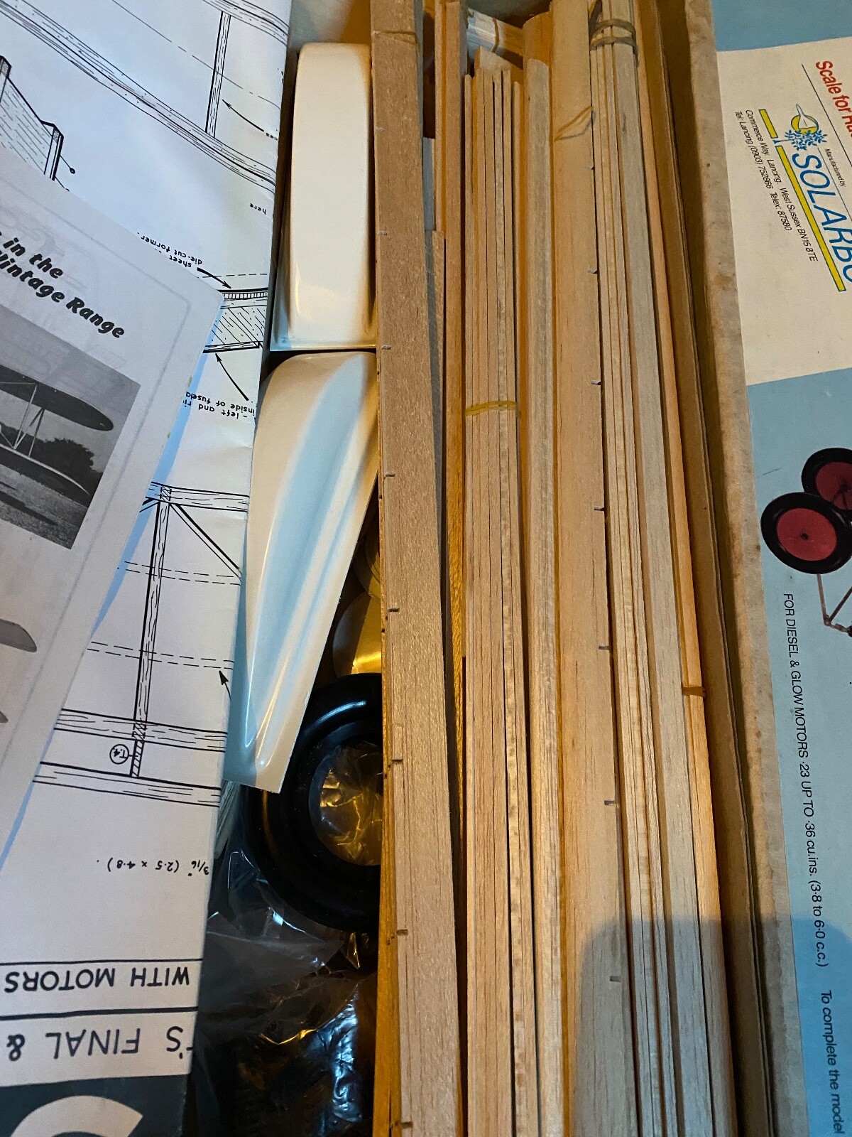 Rare VERON AVRO 504N balsa wood model aircraft kit COMPLETE IN BOX