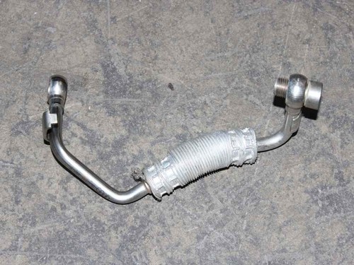 Audi A3 8P / TT 8J 1.8 TSI Turbolader Wasserleitung Vorlauf 06J121497D Turbo