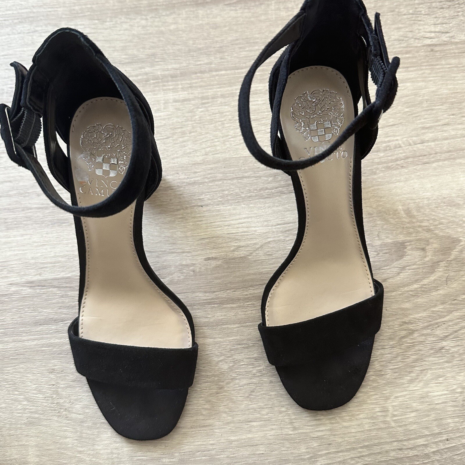 Vince Camuto Bevvyn Black Suede Heels Sz 7 B-LB | eBay