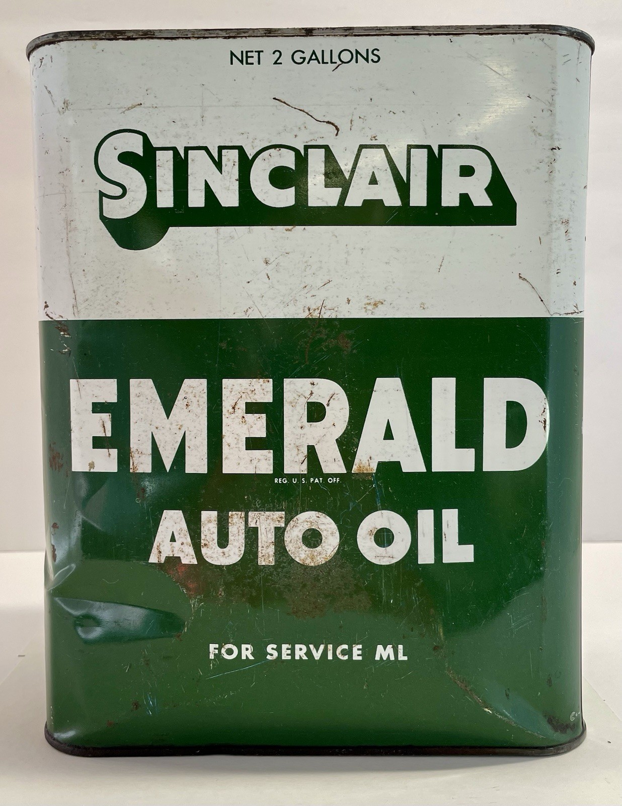 Vintage  Sinclair Emerald Auto Oil 2 Gallon Can