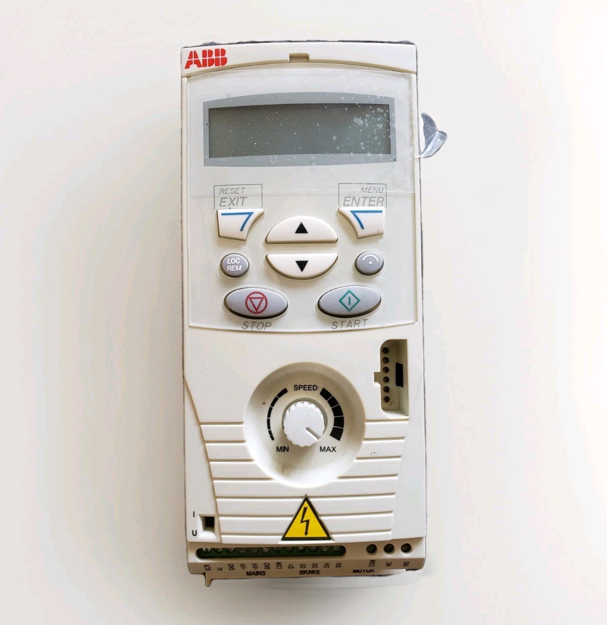 ABB ACS150 INVERTER DRIVE | ACS150-03U-01A2-4