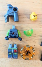 Lego Atlantis 8056 Monster Crab Clash + 8073 Manta Warrior Complete w/ Minifigs