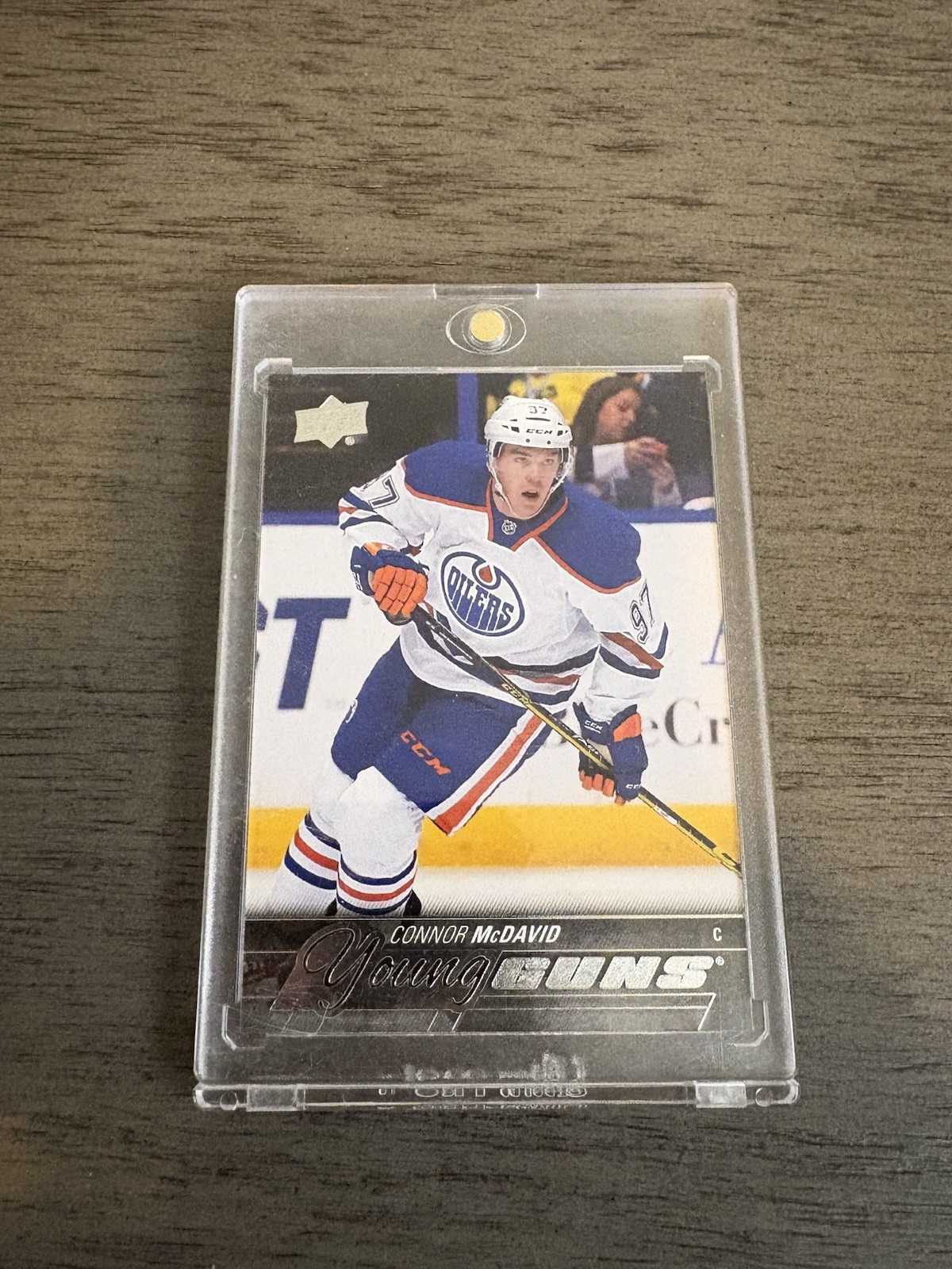 2015-16 Upper Deck - Young Guns Connor McDavid #201 (RC)