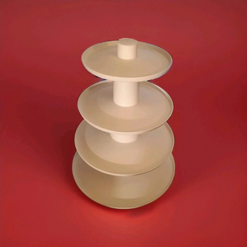 Wilton Soporte Plástico para Cupcakes 4 Niveles Boda Cumpleaños Fiesta Postre 17”T Foto 3 de 3