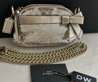 バッグ Coach Poppy Sequin Pouch with Chain Coach Poppy Sequin Elephant Chain Keychain Fob Bag Charm 97785