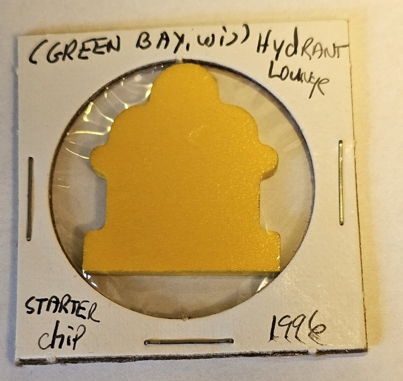 Hydrant Lounge Green Bay, WI Plastic Good For Token  #3485