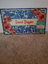 Brand New Pioneer Woman For Pets Sweet Doggie Feeding Mat 