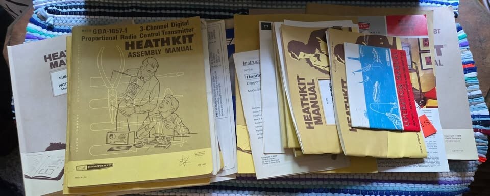 Heathkit and Various Manuals, See Description and Pictures for Details 20+ Items