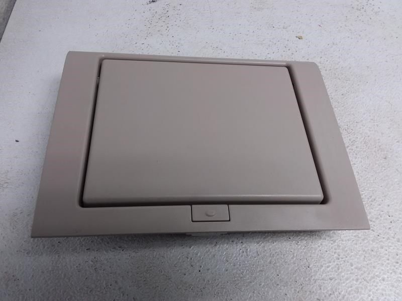2007-2014 GMC Yukon XL 1500 Rear Roof Entertainment 8