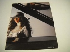 ALICIA KEYS reflection of herself in her piano Original 2007 Promo Display Ad