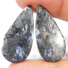 29,35 ct. Coppia di pietre preziose sciolte cabochon pere abbinate in marcasi...