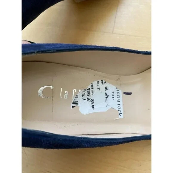 NEW La Canadienne Pointed Toe Suede Navy Blue Heel BNWT Spain - Image 4 of 4