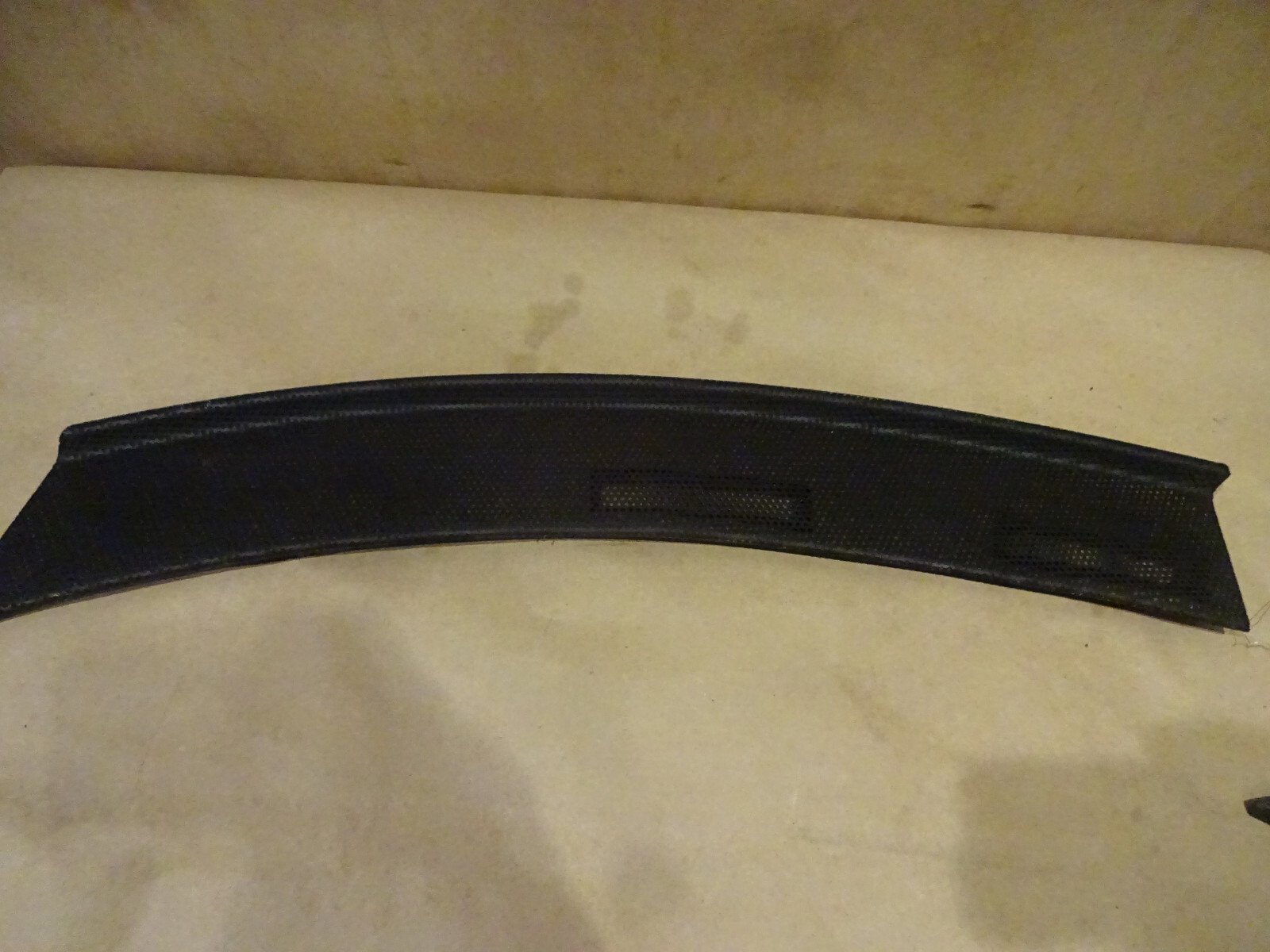 Ferrari California LH Dashboard Defroster Grille - P/N 80801700