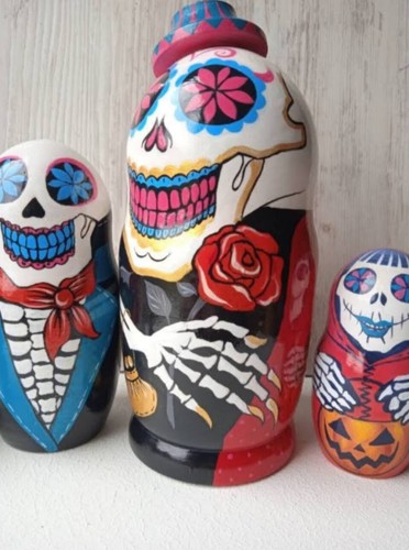 Halloween Nesting Dolls Set of 5 hand-painted wooden dolls Halloween decorations - Picture 11 of 13