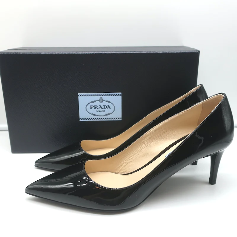 Prada Pumps Black Patent Leather Size 41 Pointed Toe Heels Prada Pumps Black Patent Leather Size 41 Pointed Toe Heels