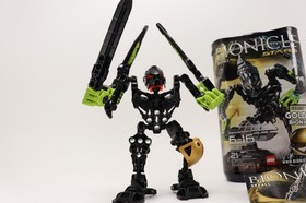 Lego Bionicle Stars 7136 Skrall with Canister, Instructions & Golden Piece