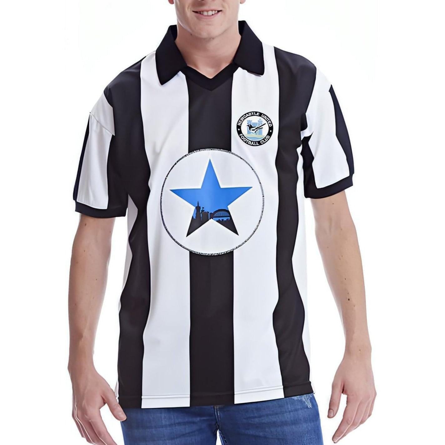 Результативная ничья Ретро-домашняя футболка Ньюкасл Юнайтед 1982 года выпуска Herren Football Shirt 14990₽