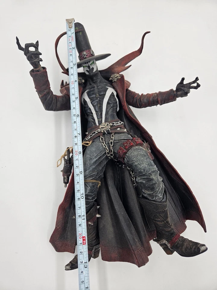McFarlane Gunslinger Spawn 14” Deluxe Statue Cowboy Cape Chains Collectible - Image 4 of 4