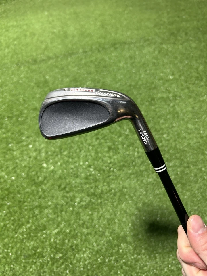 Cleveland 588 Altitude 9 Iron Hybrid Forged Ultra Action Lite Feminino Flex destro - Imagem 3 de 4