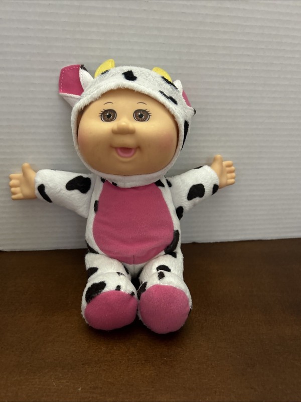 Cabbage Patch Kids (CPK) doll 2015 10 " adorable Black White Pink Cow costume