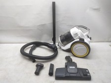 Karcher Staubsauger VC 3 