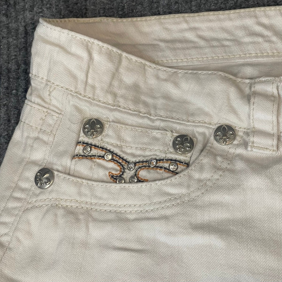 Y2K Rebel & Soul White Embellished Low Rise Jorts Juniors 11 Festival Shorts View 3