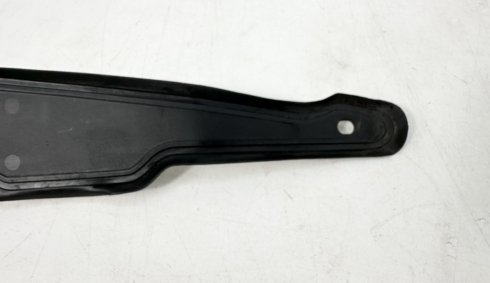 Maserati Ghibli 2014-2024 Front Right Cover panel P/N 670001706