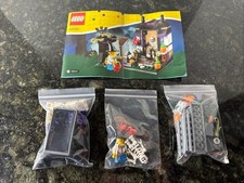 2015 LEGO Seasonal 40122 Trick or Treat Halloween Set, Complete w/ Instructions 