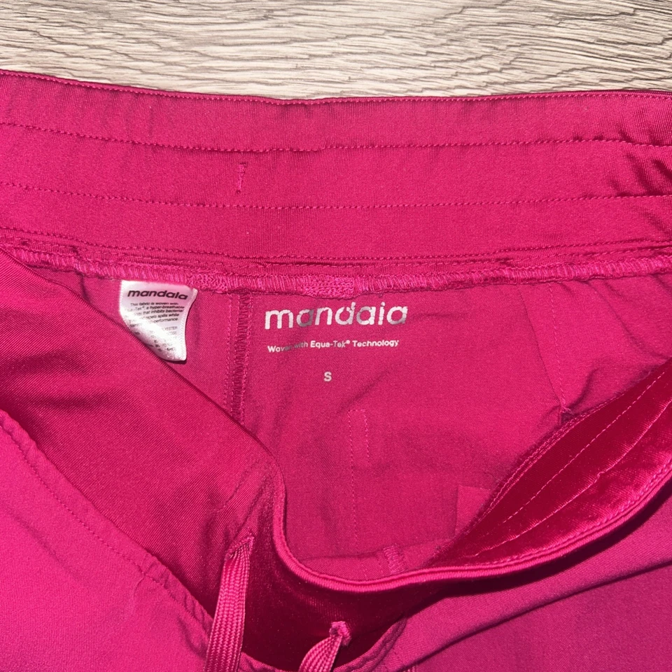 Pantalones de chándal MANDALA para mujer talla pequeña rosa impactante  Foto 4 de 4