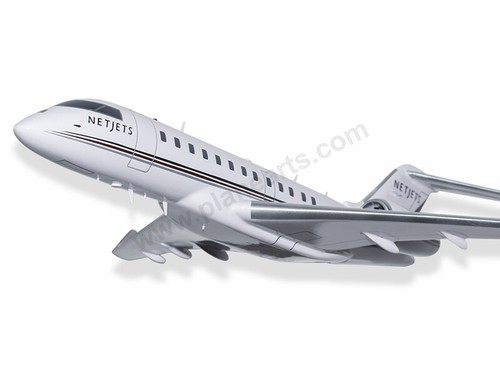 Bombardier Global 6000 Solid Kiln Dried Mahogany Wood Handcrafted Display Model - Picture 3 of 12