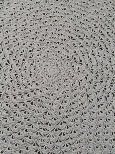 NEW Handmade Circular Baby Crochet Blanket - 98cm - Picture 1 of 2