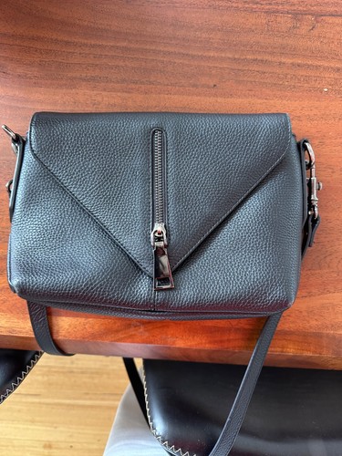 BLACK status anxiety bag