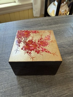 Beautiful Japanese Painted Trinket Box With Lid Black Red Gold Floral