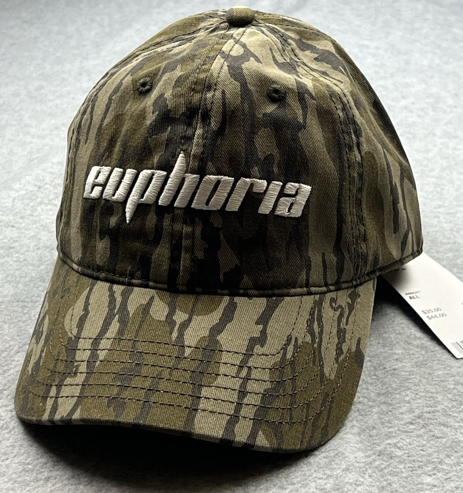 Euphoria Camo Strapback Hat Adult Cap Mossy Oak NWT