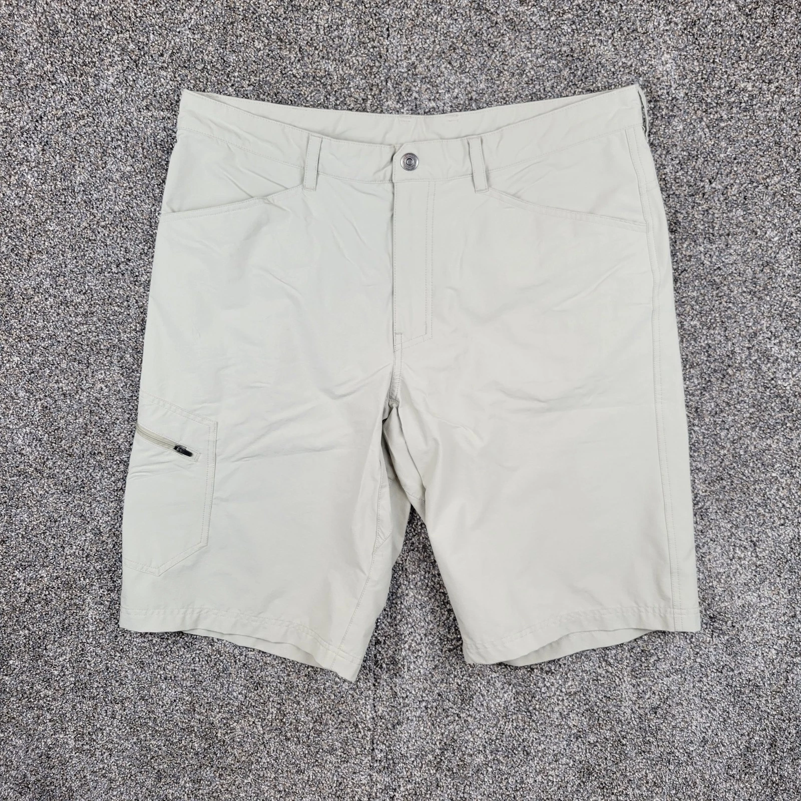 Patagonia Shorts Mens 38 Khaki Tan Rock Craft Performance 13" Cargo Hiking Trail
