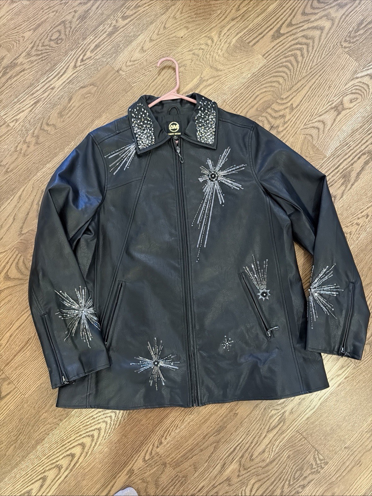 Ameri-Mode Black Faux Leather Rhinestone Starburs… - image 1