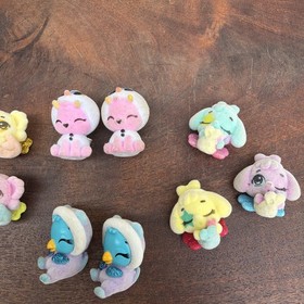 Hatchimals Flocked Mini Figures Mixed Lot Of 12 Colleggtibles Some Duplicates