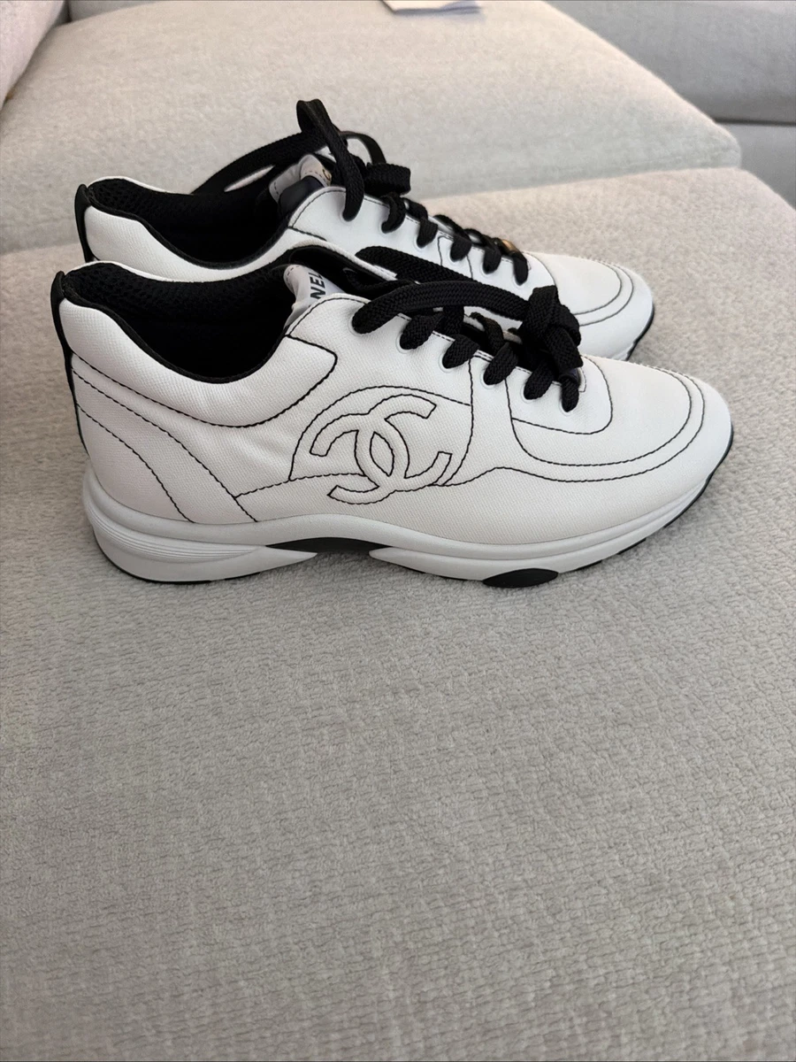 人気カラー！シャネルCCスニーカー#37.5 Chanel CC Logo Sneaker Black White W for sale | eBay