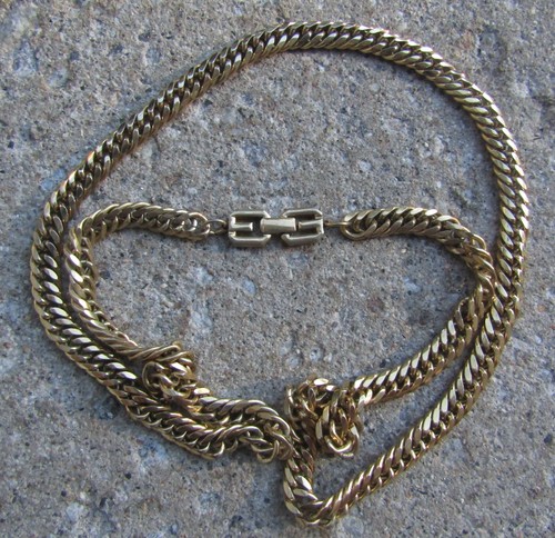 GIVENCHY Authentic Vintage Early 70's Gold Tone  Belt necklace 37"