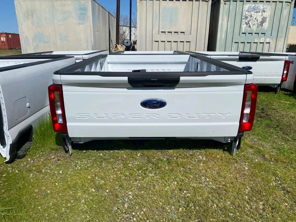 Ford F-250/350/450 Tailgates 2023-2025 - Image 2 of 2