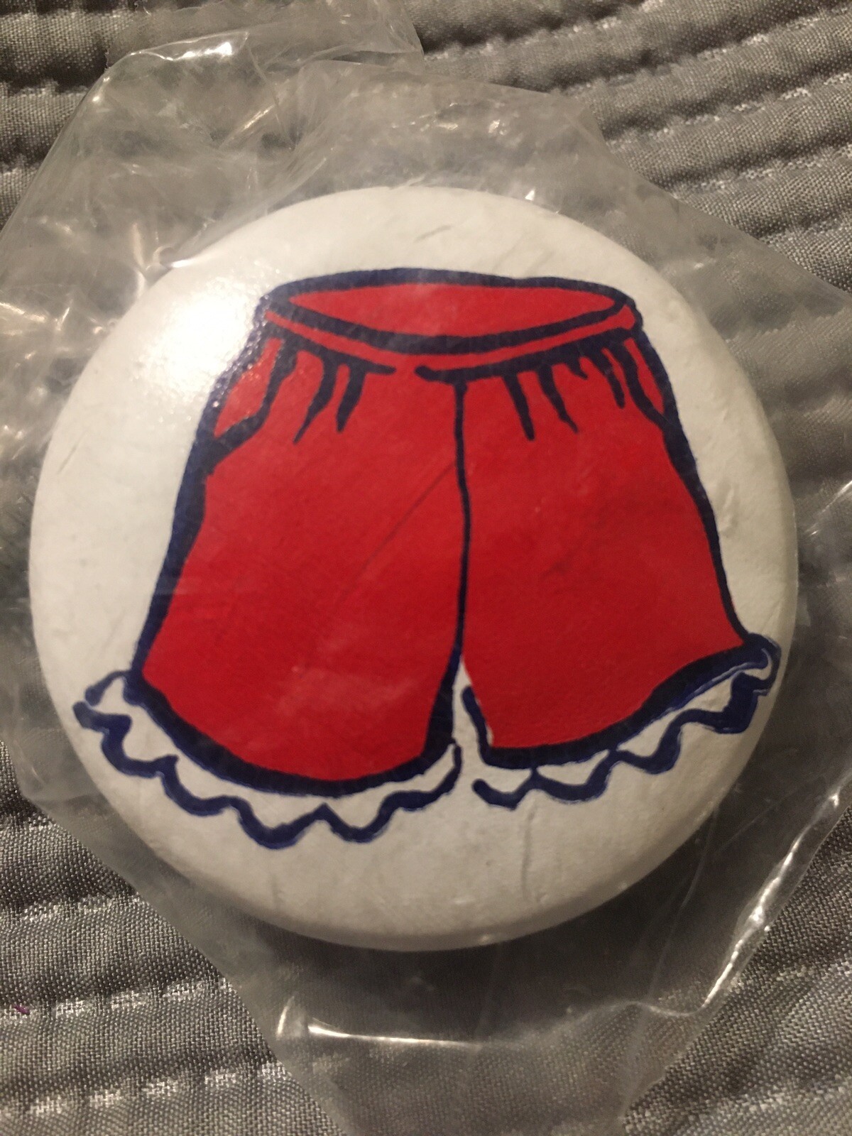White Wooden Organizational Dresser Drawer Knob 2” Round Girls Red Shorts