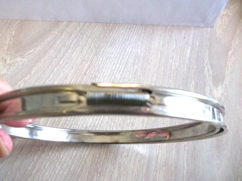 Embroidery Hoops Large 10 Inch Bamboo Small 5 Inch Metal Screw Tension Vintage - Picture 6 of 16
