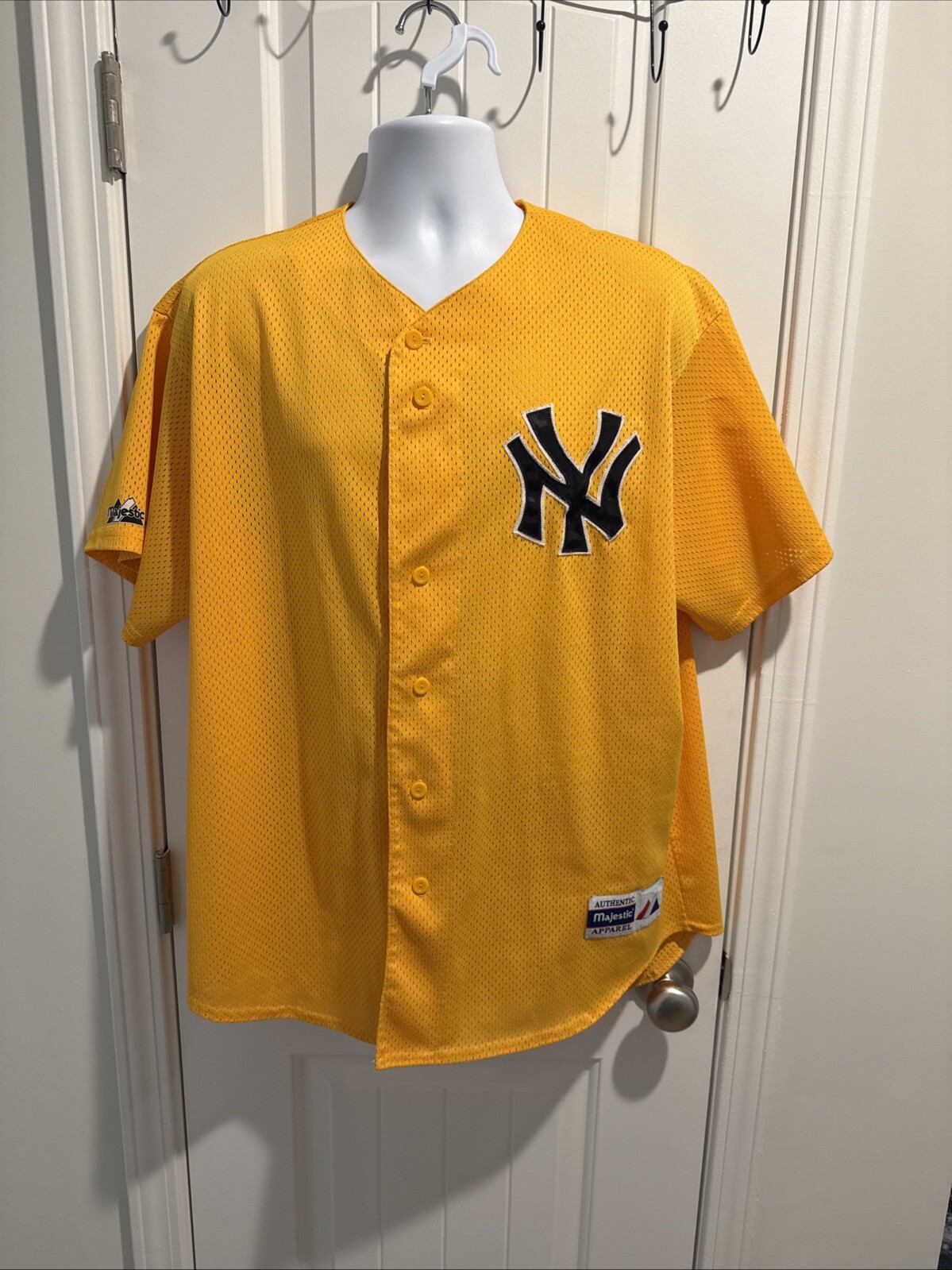 New York Yankees Majestic Vintage Yellow Jersey Mens XL