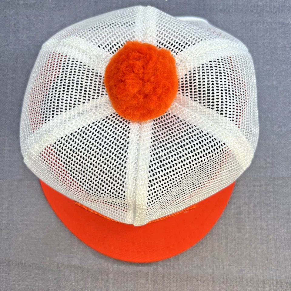 De Colección Estuche Parche Todo Malla Camionero Sombrero Snapback Naranja Bobble Pom Billete Pequeño Foto 3 de 4