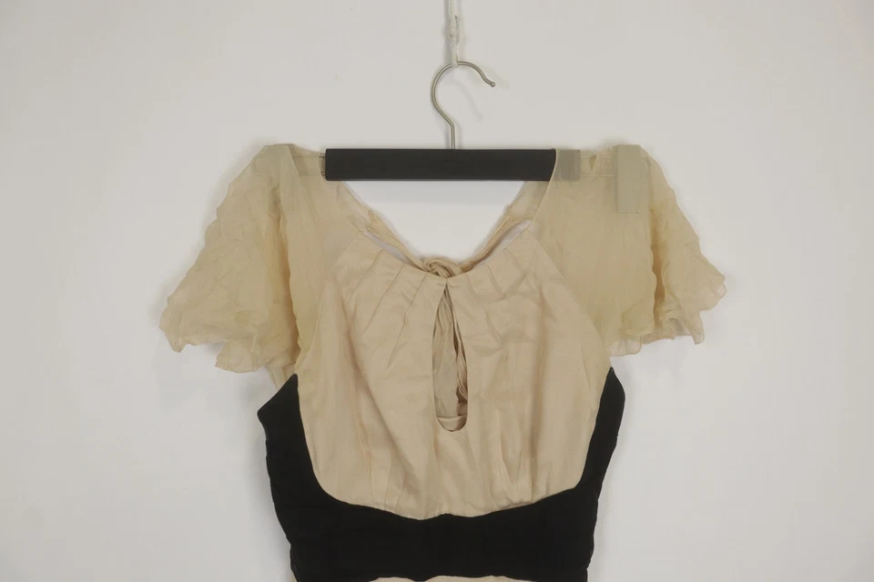 Blusa Top KAREN MILLEN Melocotón Seda Manga Corta Cuello Redondo Cerradura Espalda Talla 36 Foto 2 de 4