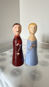 Alessi - Statuine in porcellana decorate a mano “Dante E Virgilio “ AMGI42SET1