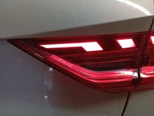 RÜCKLEUCHTE RECHTS IN DER TÜR / 2695214 FÜR AUDI A1 SPORTBACK GBA 30 TFSI
